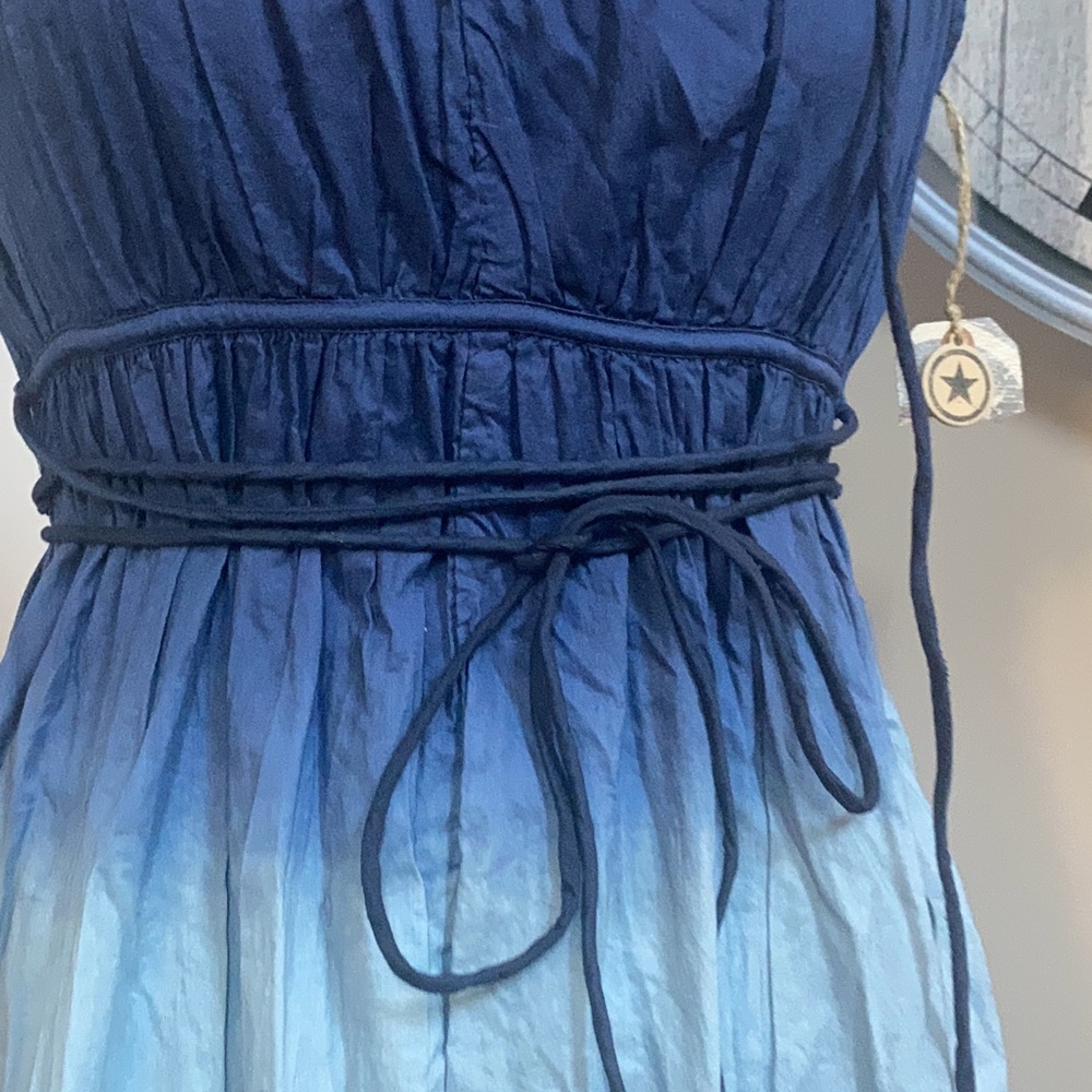 Converse tie dye dress. - Picture 4 of 7